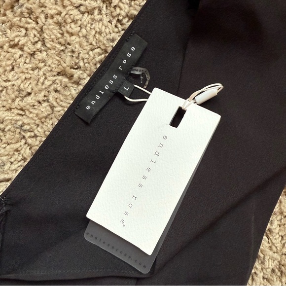 Endless Rose V-neckline Cut-out Detail Mini Dress - Picture 4 of 6